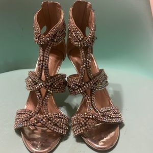 Stunning Antonio Melani - Size 6 - Great Condition !